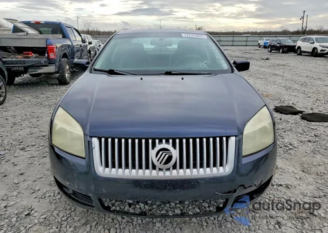 2008 Mercury Milan Premier z USA, uszkodzony, nr VIN 3MEHM08158R654507